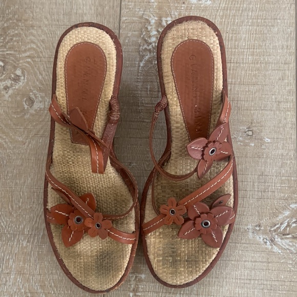 Gianni Bini wedge heels - Picture 3 of 5